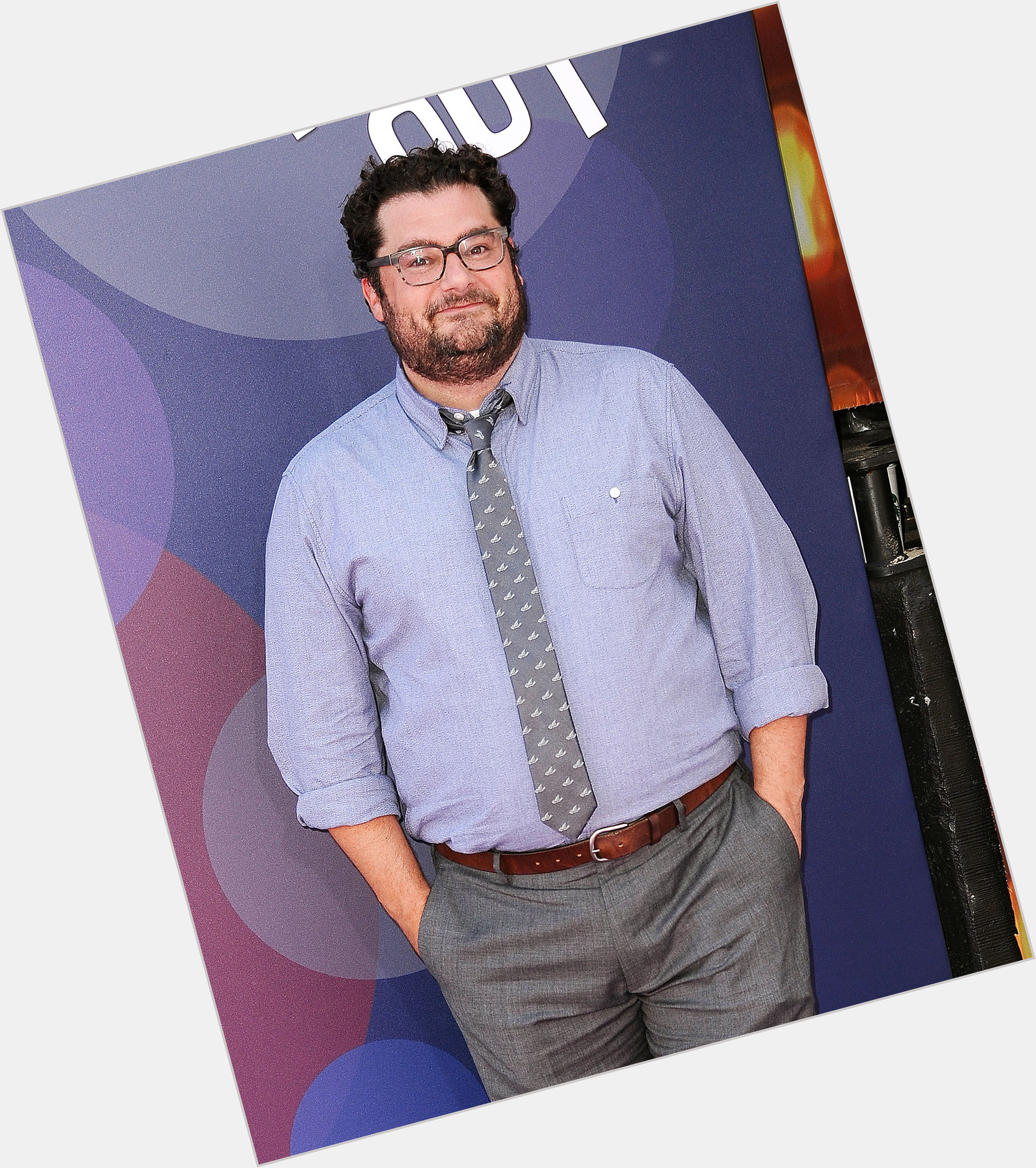 <a href="/hot-men/bobby-moynihan/is-he-married-leaving-snl-related-chris-farley">Bobby Moynihan</a> Large body,  light brown hair & hairstyles