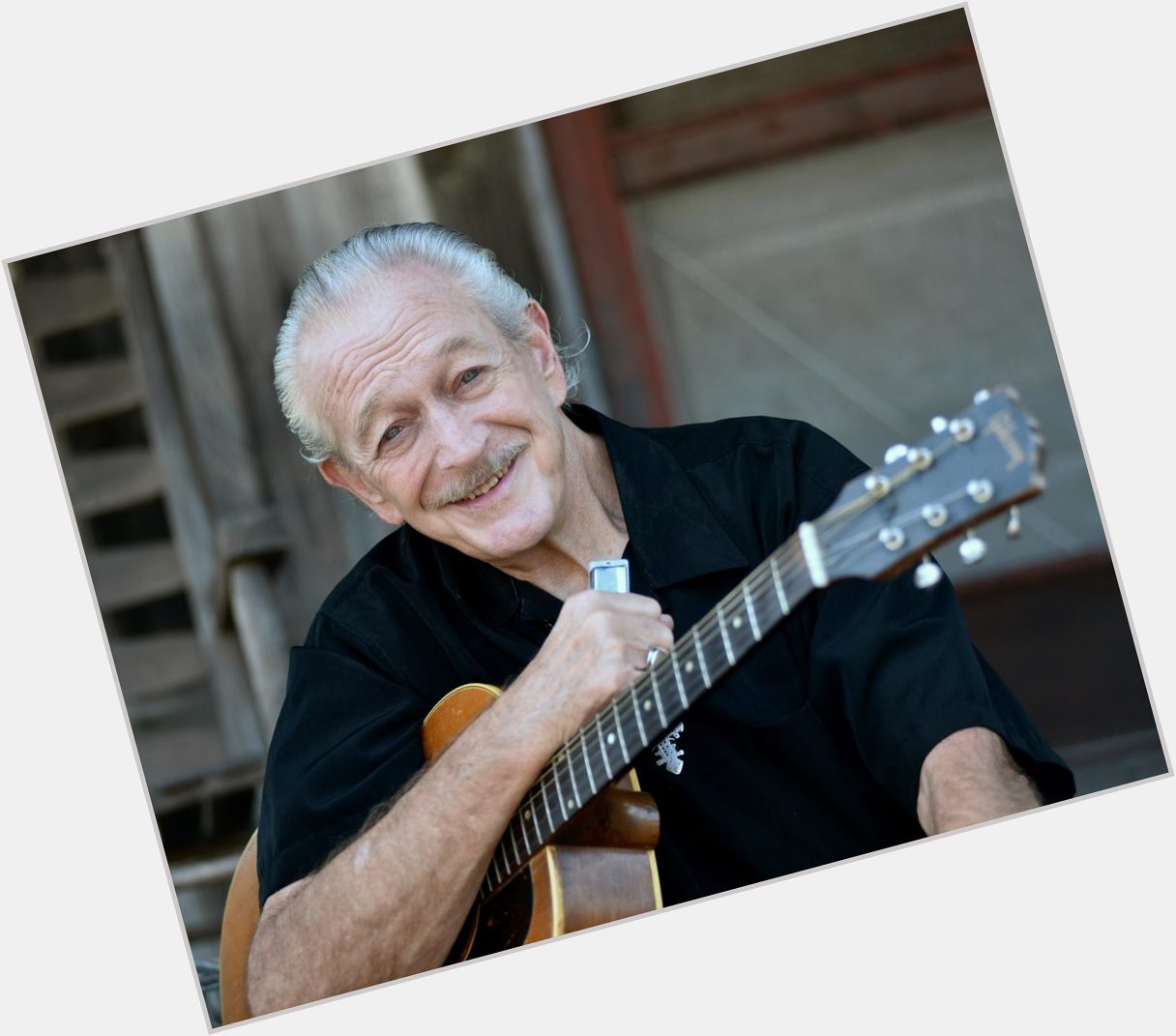 Charlie Musselwhite sexy 0
