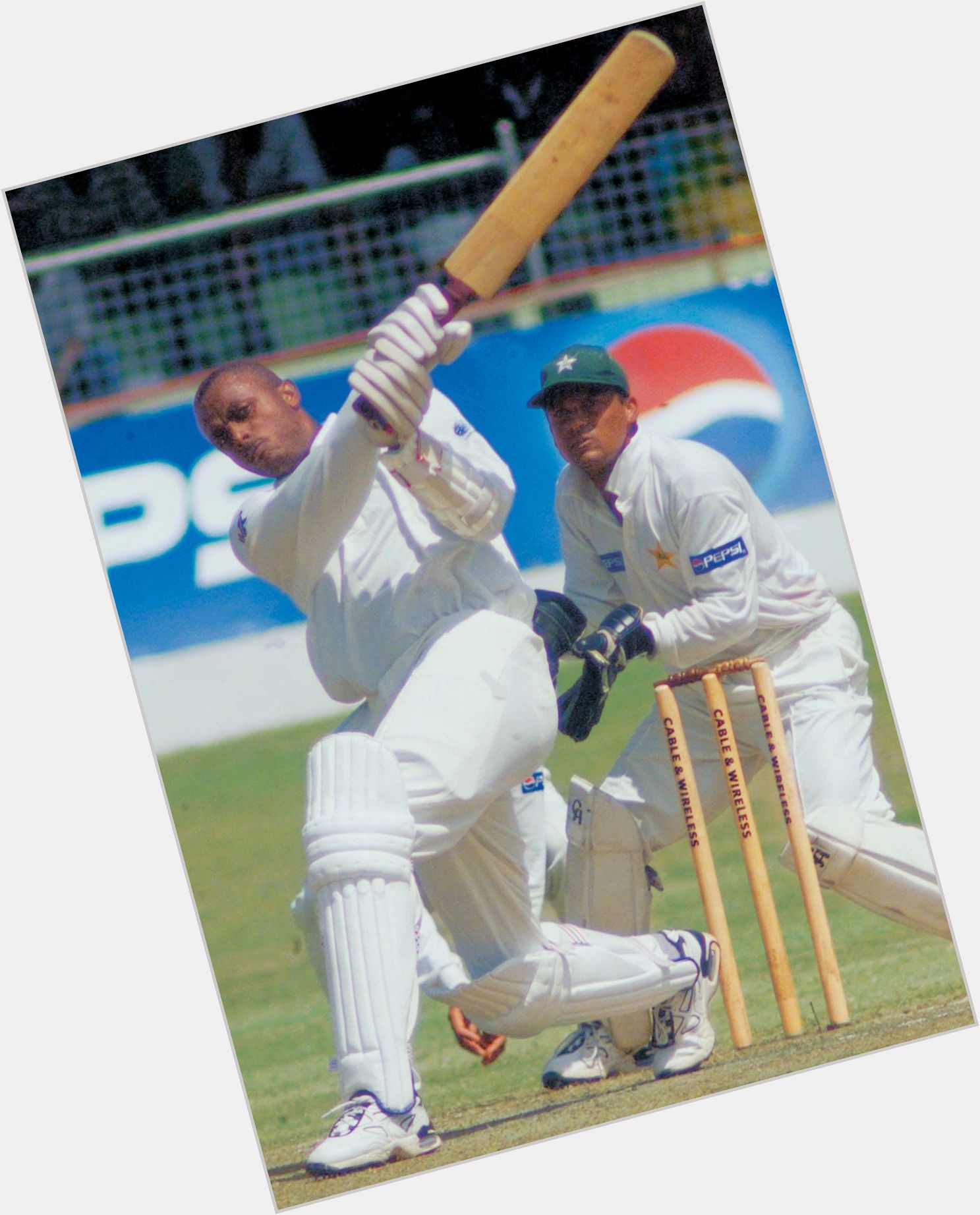 Courtney Walsh new pic 3.jpg