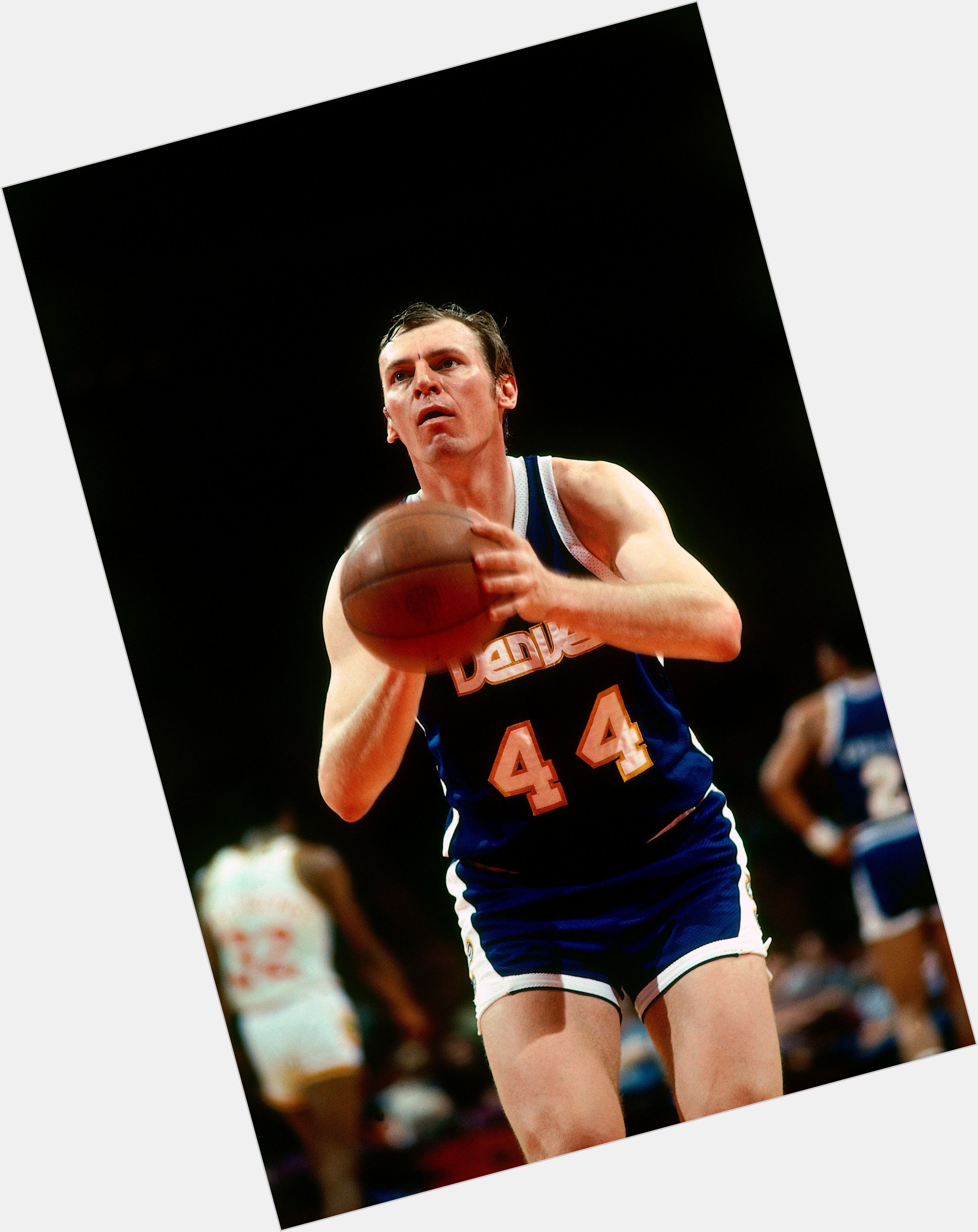 Http://fanpagepress.net/m/D/Dan Issel New Pic 1