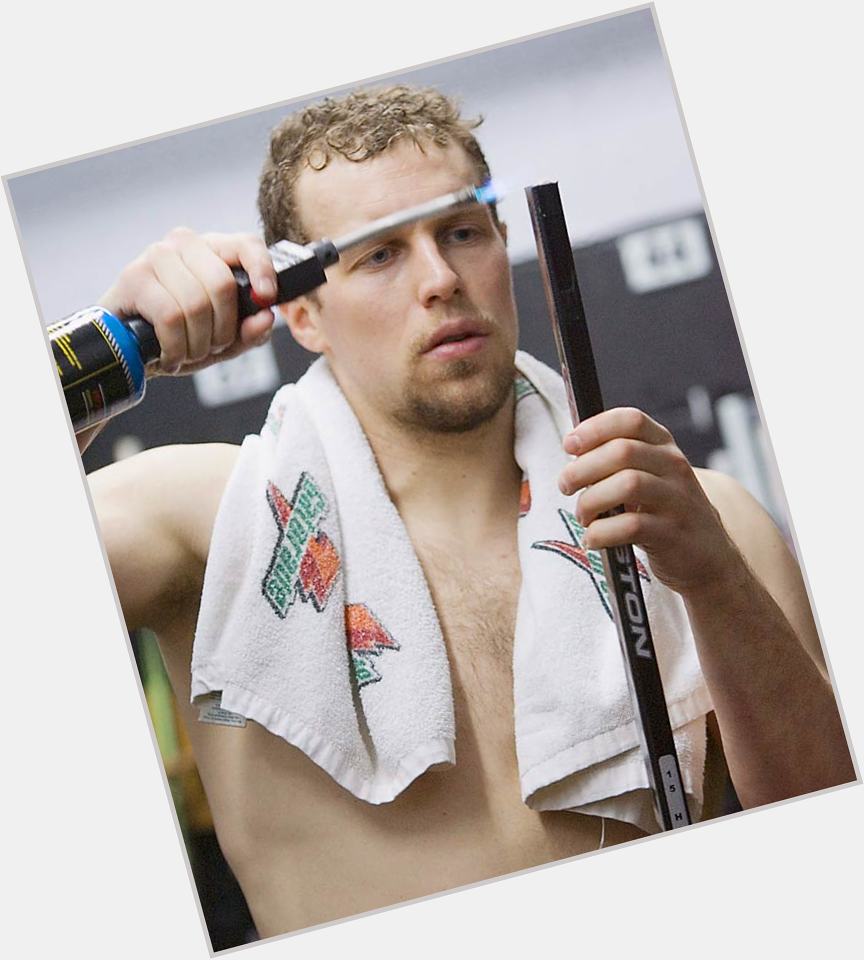 <a href="/hot-men/dany-heatley/where-dating-news-photos">Dany Heatley</a> Athletic body,  light brown hair & hairstyles