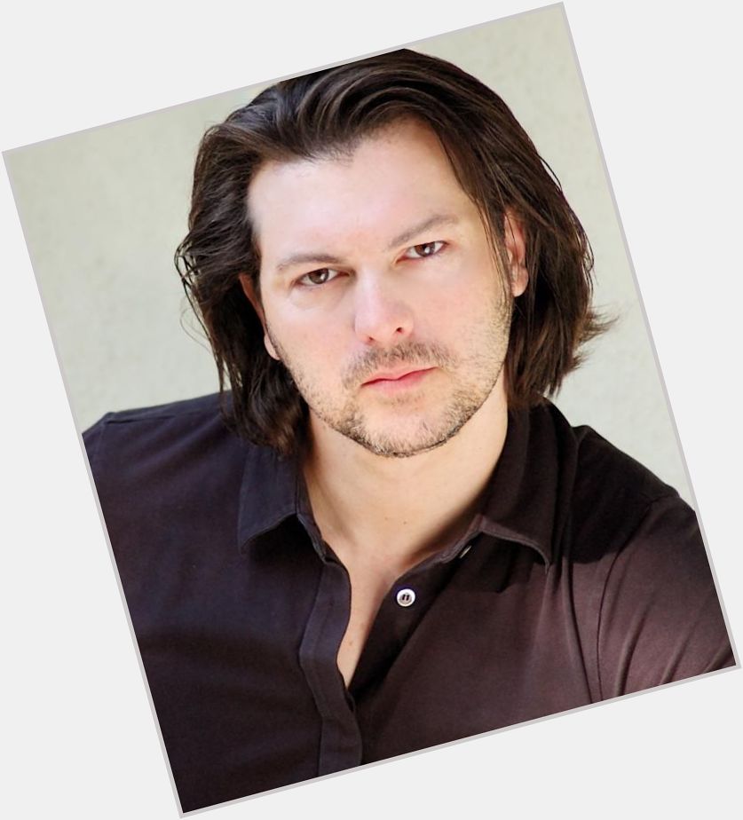 <a href="/hot-men/david-hayter/is-he-voicing-snake-mgs5-coming-back-ground">David Hayter</a> Average body,  light brown hair & hairstyles