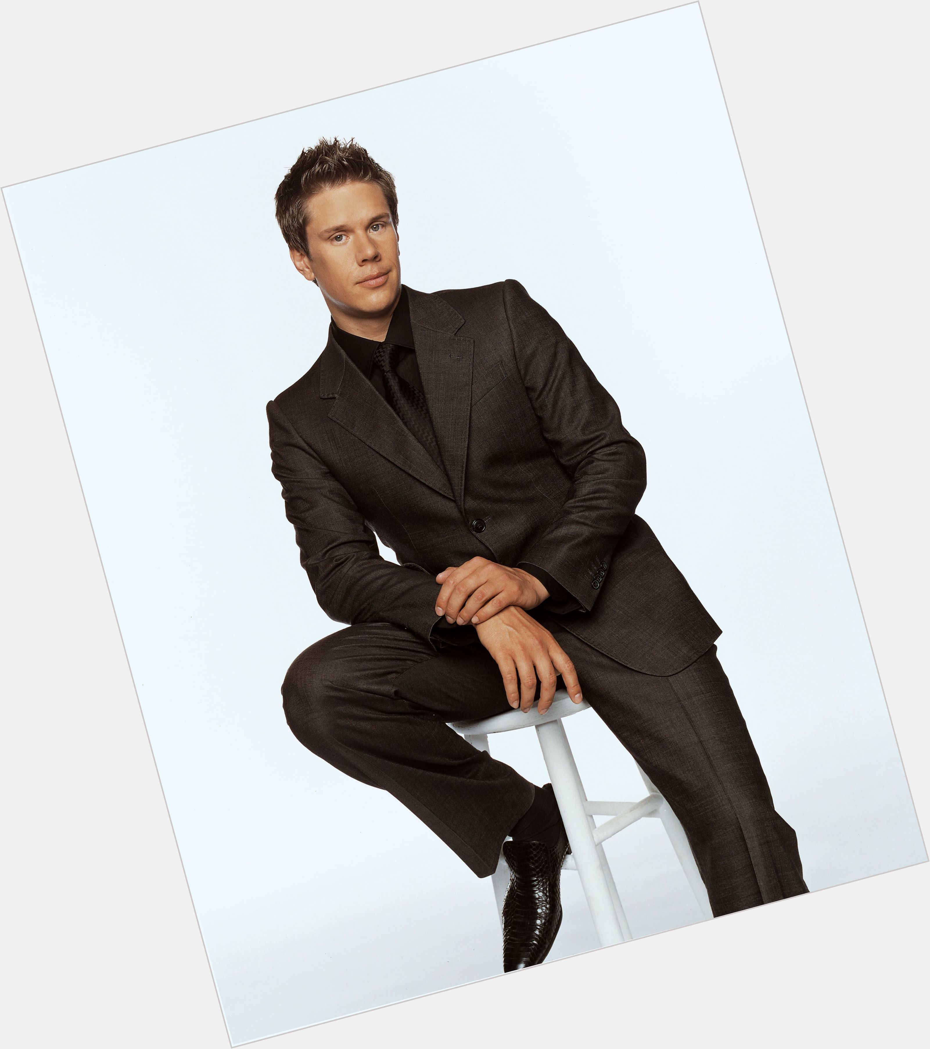 <a href="/hot-men/david-miller/is-he-il-divo-married-what-doing-now">David Miller</a>  
