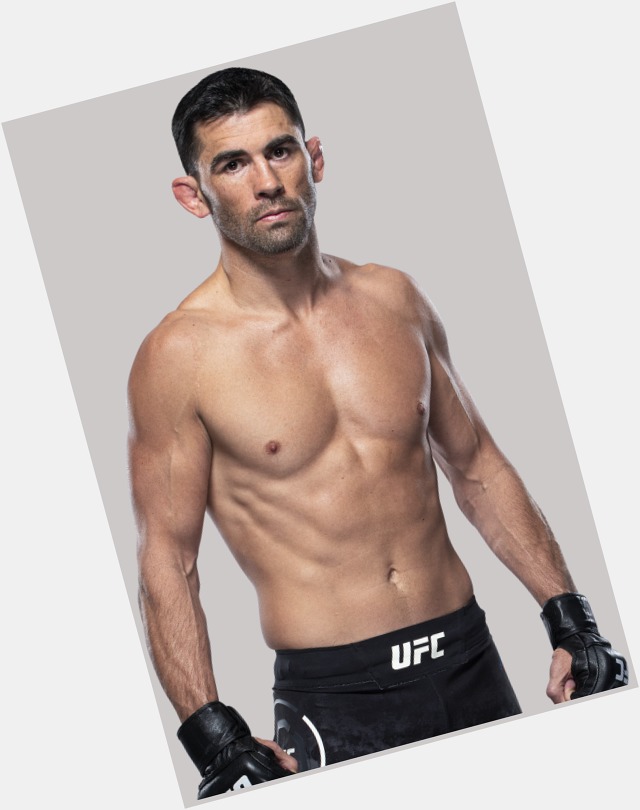<a href="/hot-men/dominick-cruz/is-he-coming-back-mexican-retired-injured-still">Dominick Cruz</a> Athletic body,  dark brown hair & hairstyles