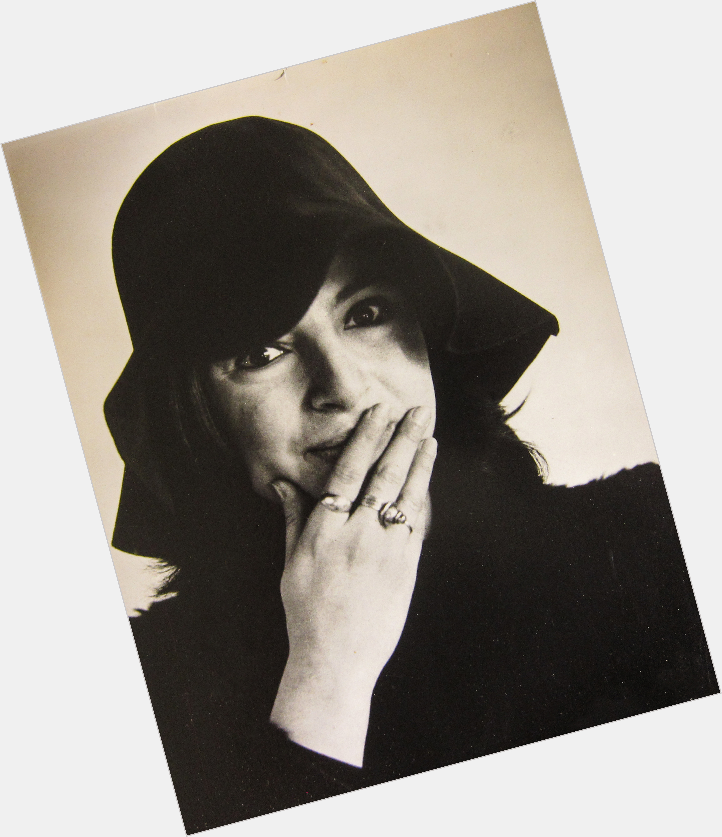 Http://fanpagepress.net/m/E/Eva Hesse Dating 2