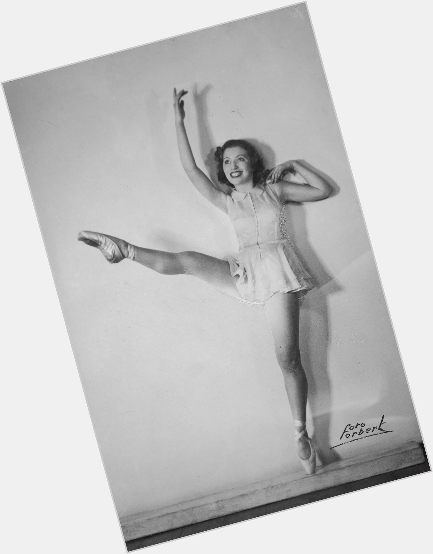 Franciszka Mann Official Site for Woman Crush Wednesday WCW