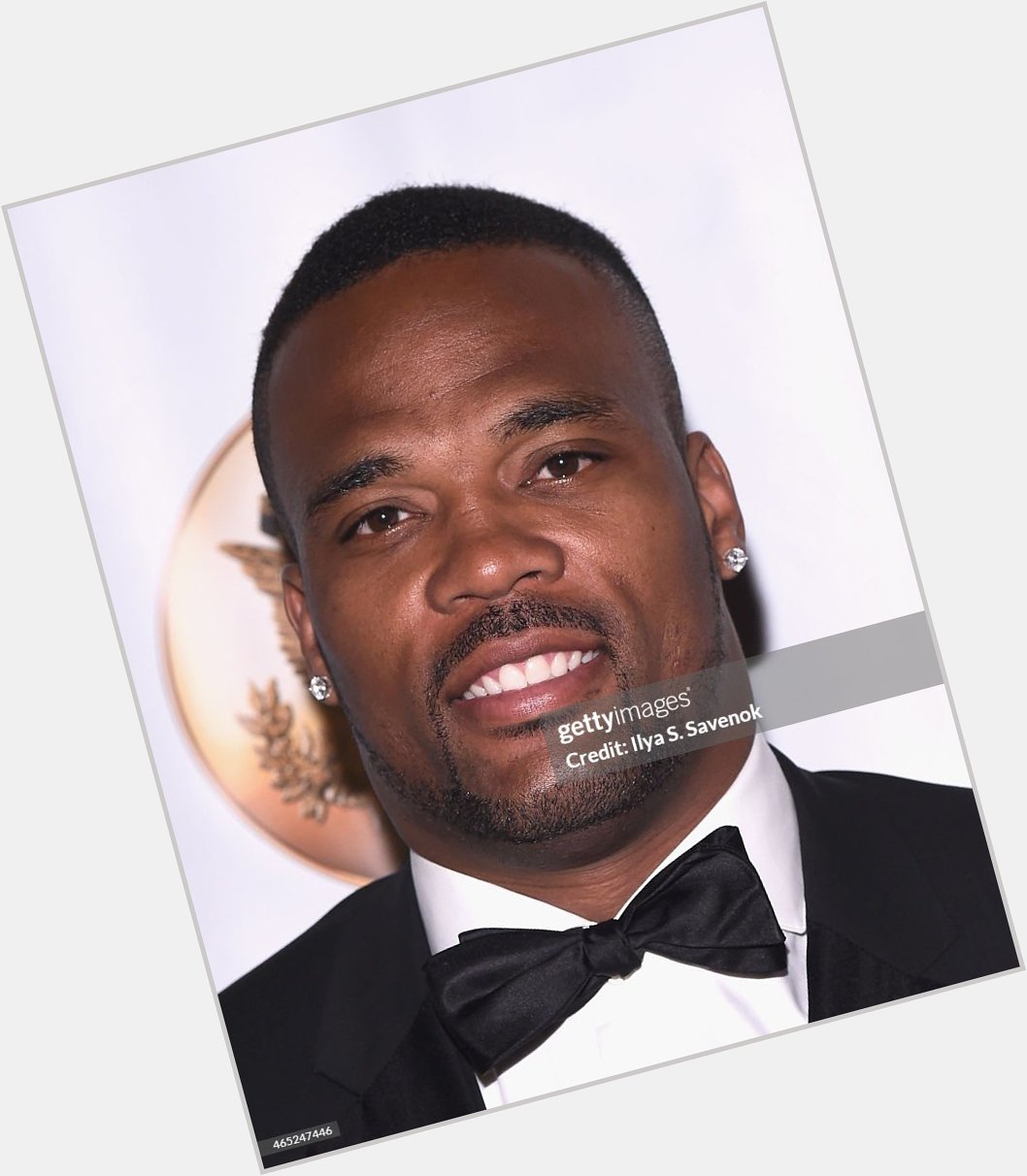 <a href="/hot-men/fred-jackson/where-dating-news-photos">Fred Jackson</a> Average body,  black hair & hairstyles