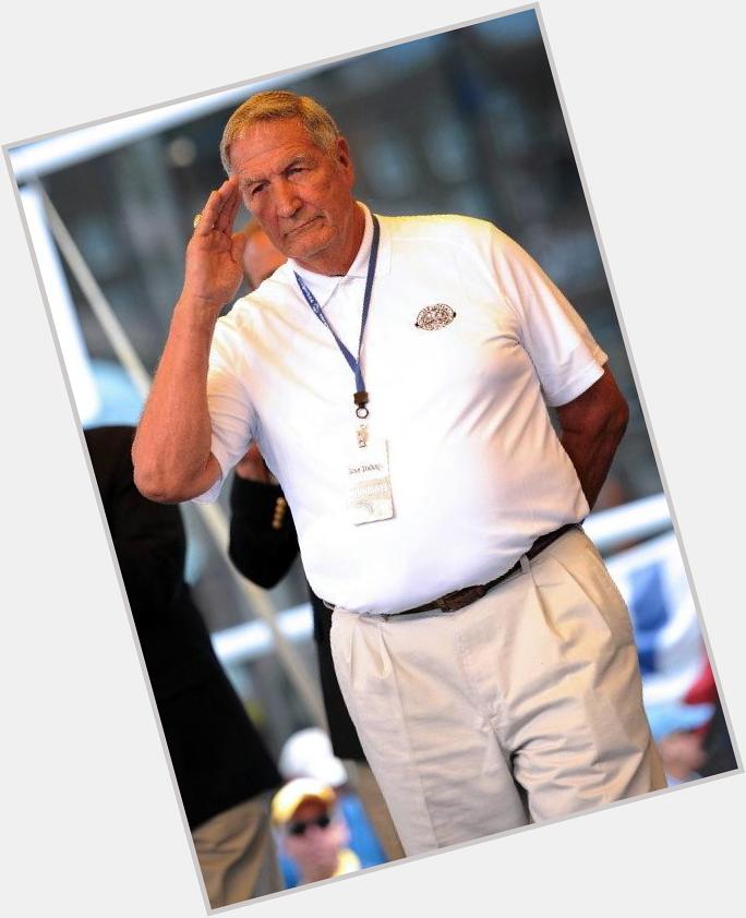 <a href="/hot-men/gene-stallings/where-dating-news-photos">Gene Stallings</a> Athletic body,  salt and pepper hair & hairstyles