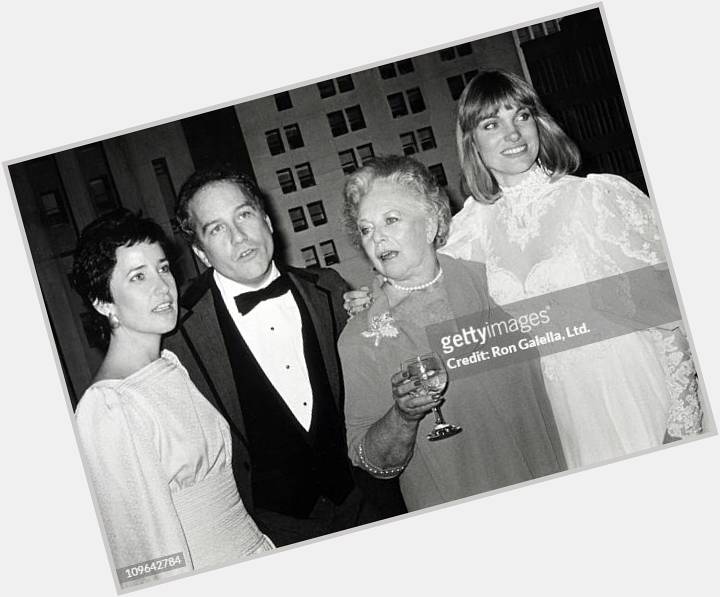 Geraldine Dreyfuss Official Site for Woman Crush Wednesday WCW