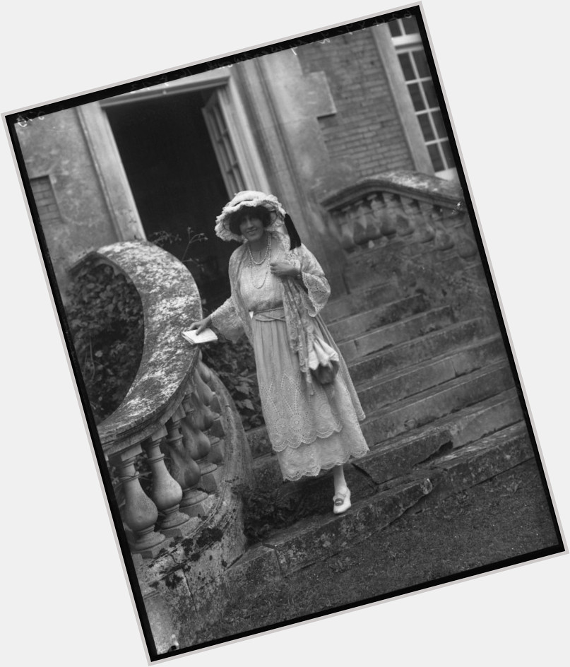 Judith Blunt Lytton 16th Baroness Wentworth Official Site for Woman