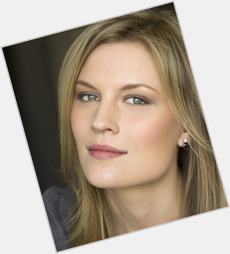 Julia Sandberg Hansson 알몸의 705