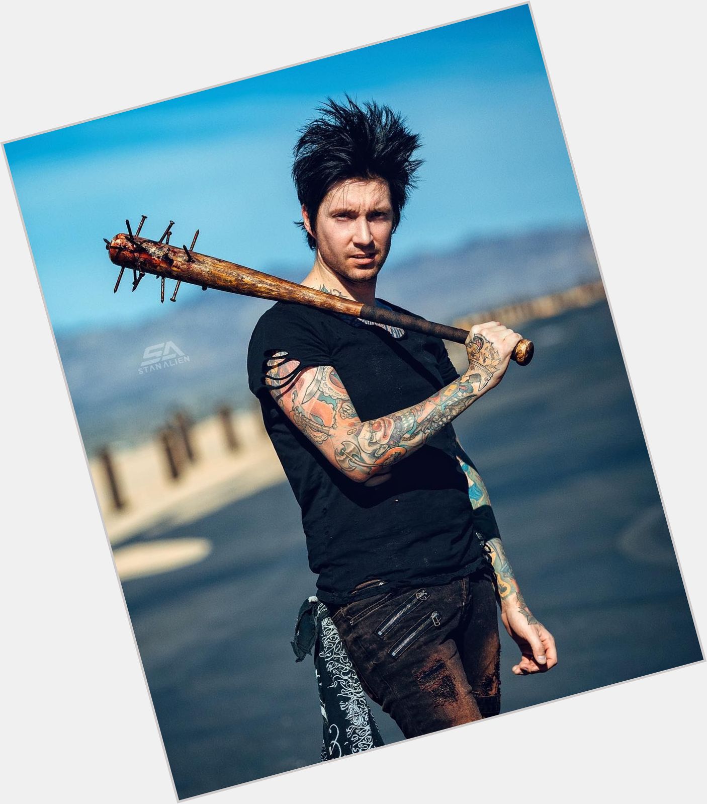 <a href="/hot-men/jake-pitts/is-he-married-mom-single-satanist-engaged-still">Jake Pitts</a> Slim body,  black hair & hairstyles