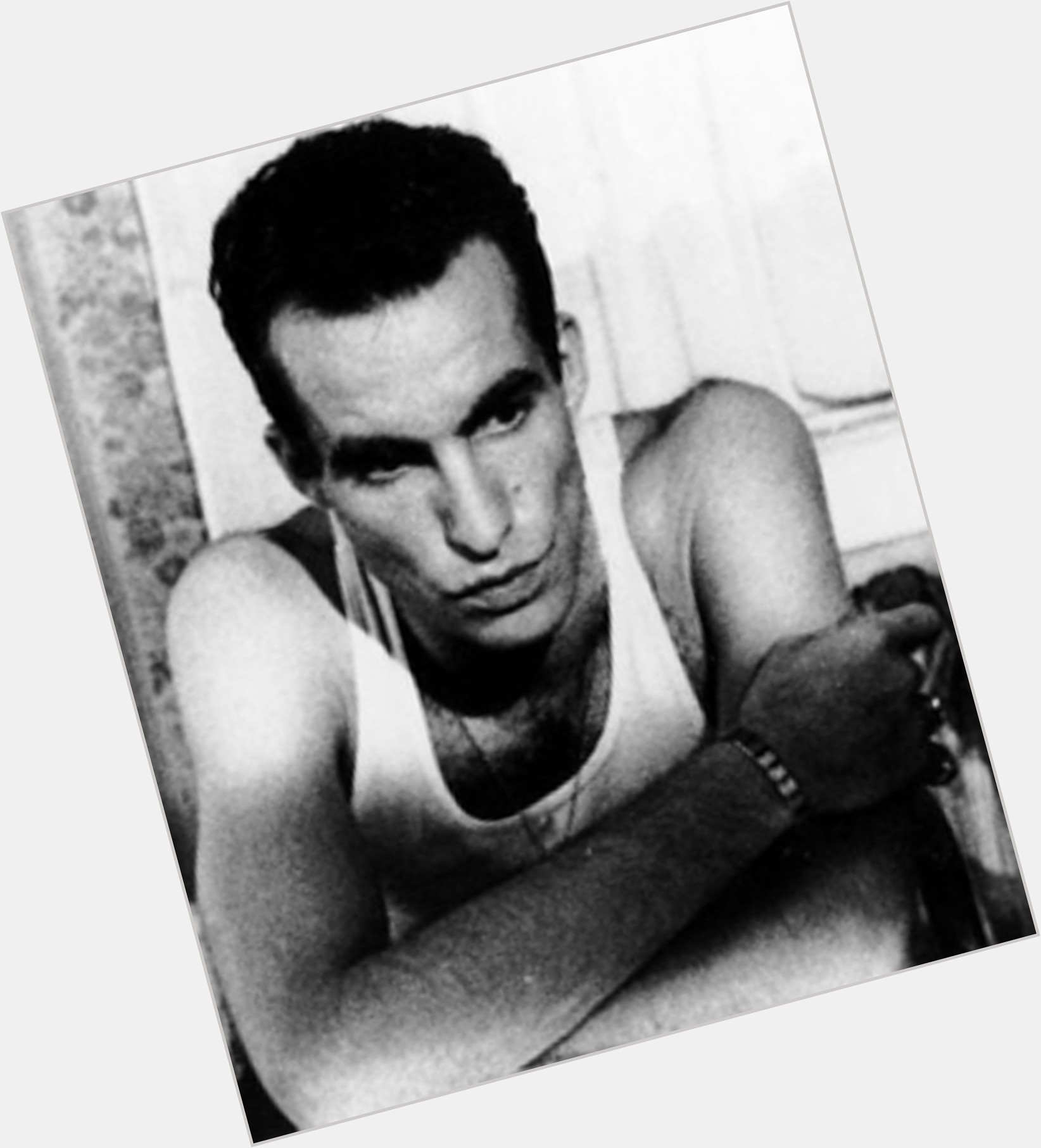 <a href="/hot-men/john-lurie/is-he-married-crazy-tall-hell-you-not">John Lurie</a> Slim body,  dark brown hair & hairstyles