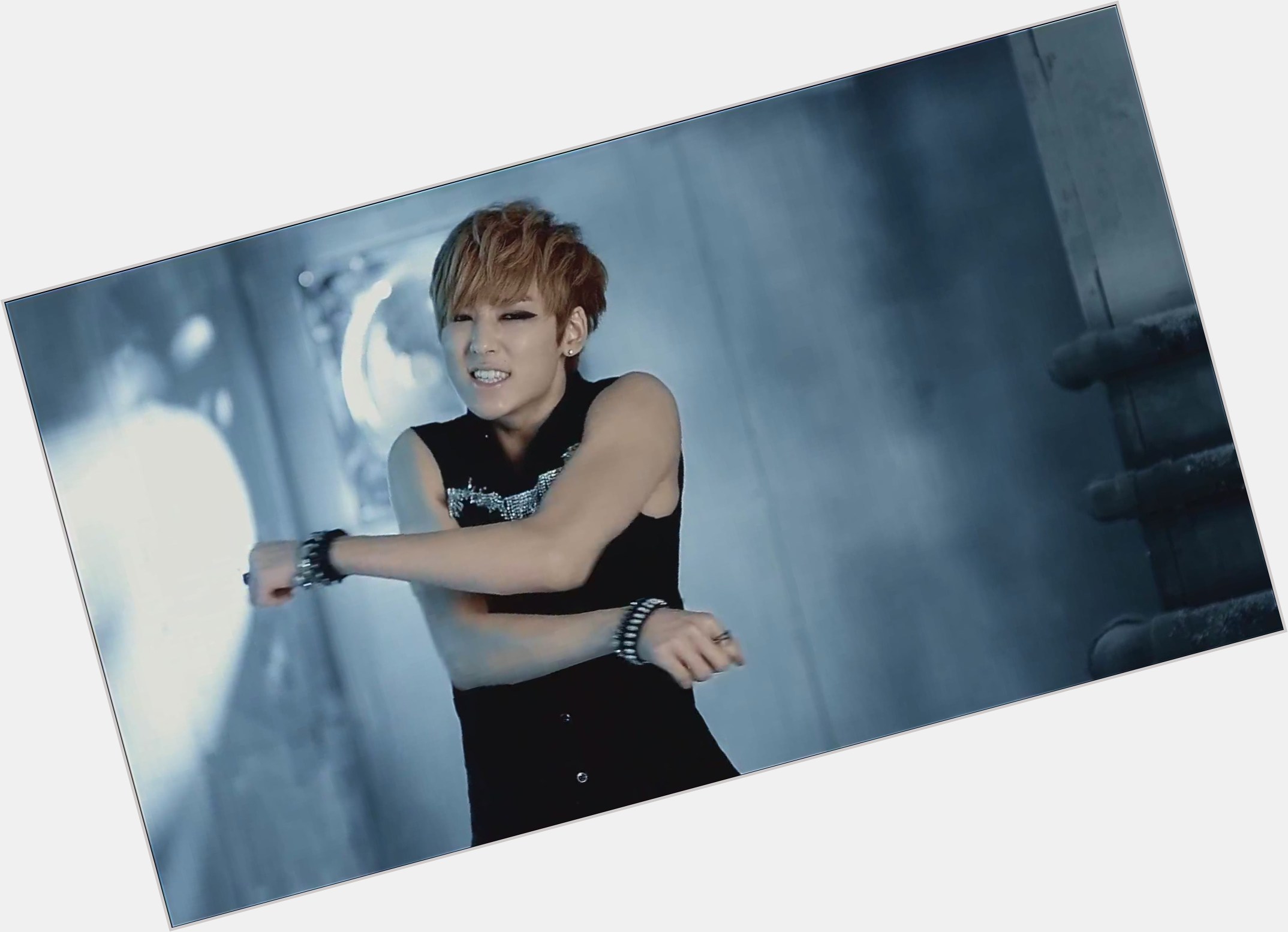 Kevin Woo new pic 3