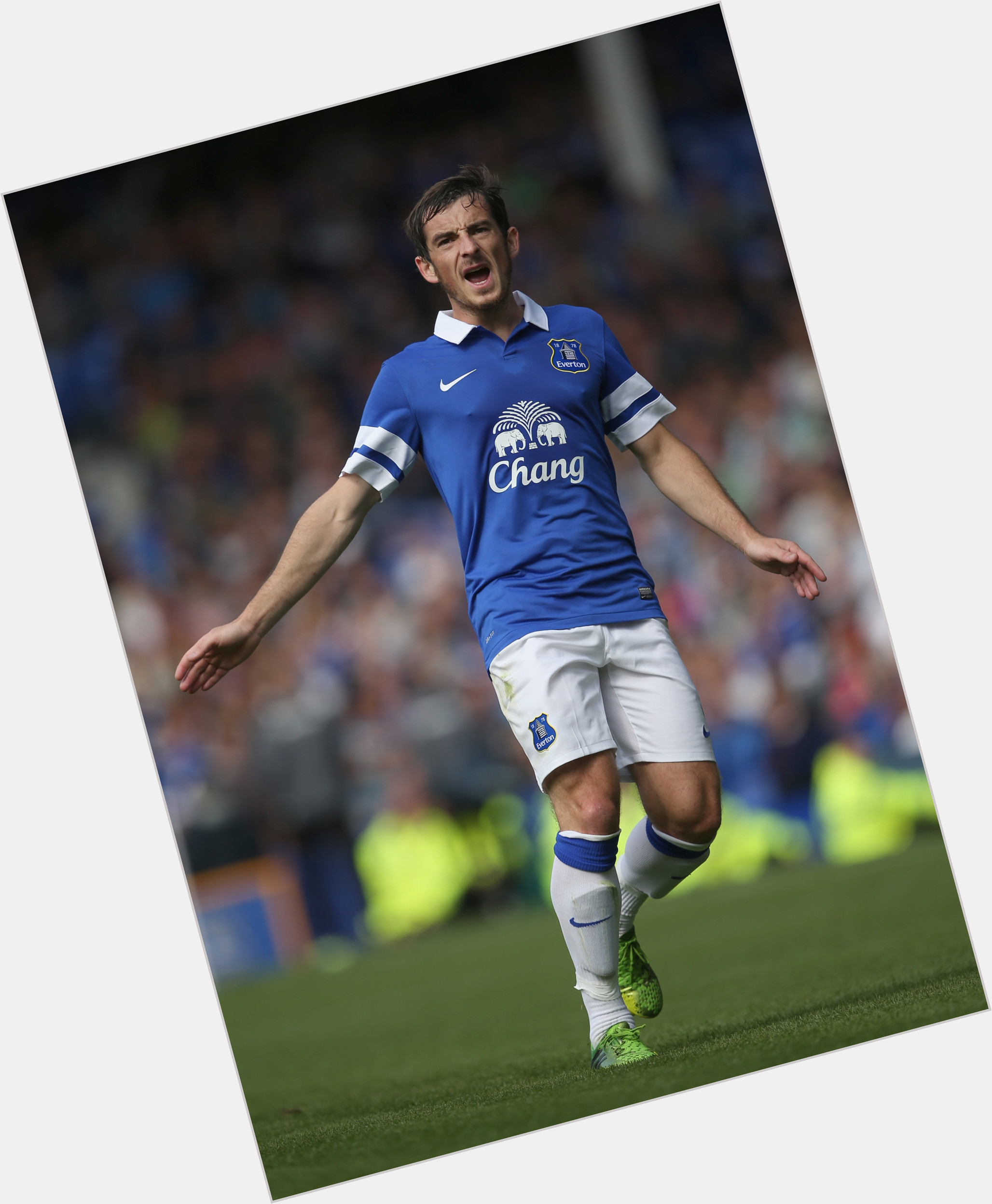 Http://fanpagepress.net/m/L/Leighton Baines Dating 2