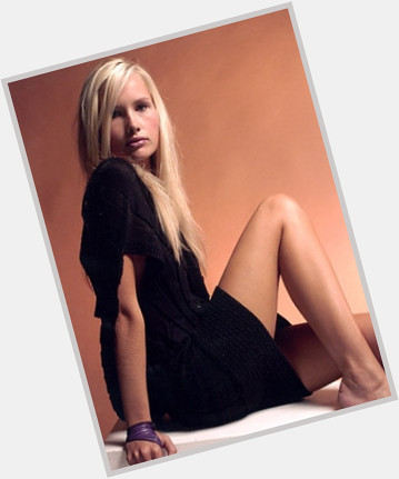 <a href="/hot-women/marie-hein/where-dating-news-photos">Marie Hein</a> Slim body,  blonde hair & hairstyles