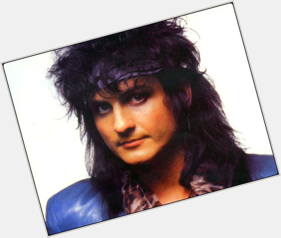 Http://fanpagepress.net/m/M/Mark St John New Pic 1