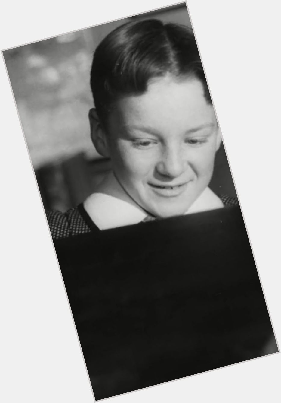 Matthew Guinness Official Site for Man Crush Monday MCM Woman