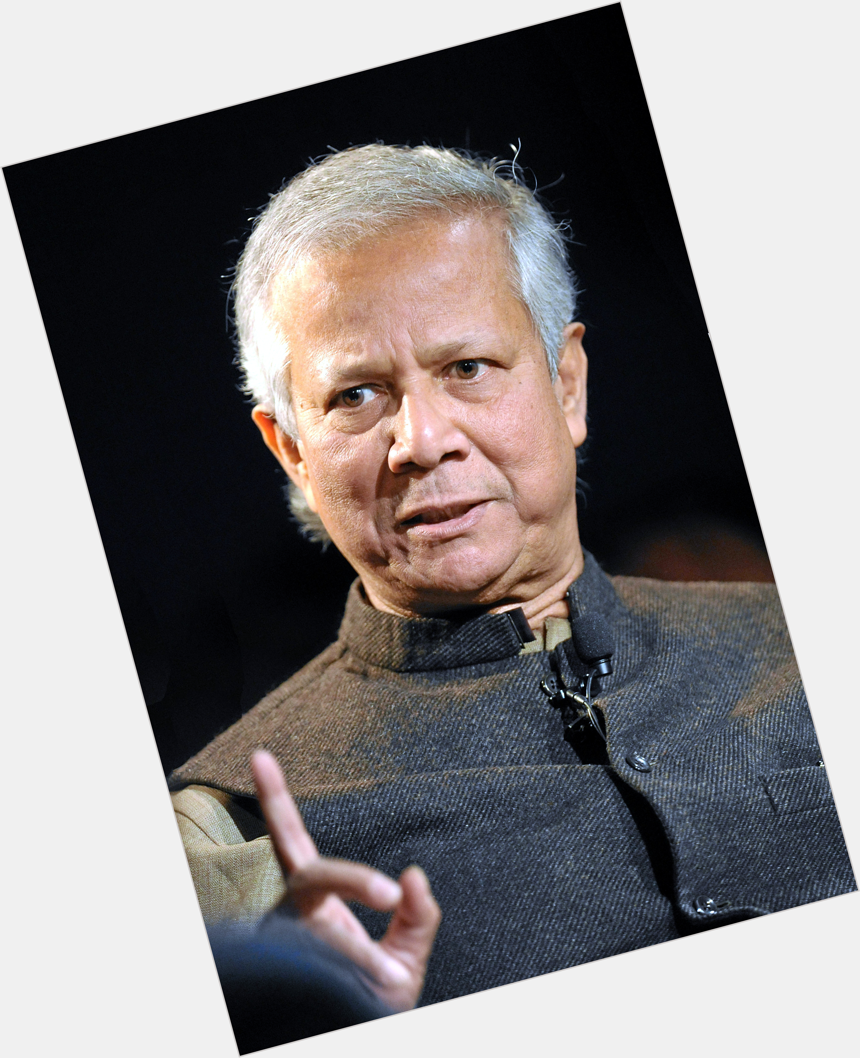 Muhammad Yunus dating 4