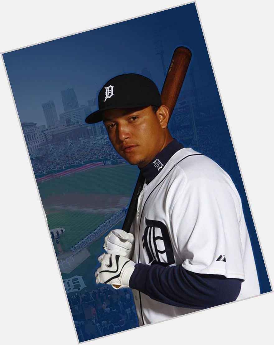 <a href="/hot-men/miguel-cabrera/is-he-married-injured-hall-famer-alcoholic-hispanic">Miguel Cabrera</a> Average body,  dark brown hair & hairstyles