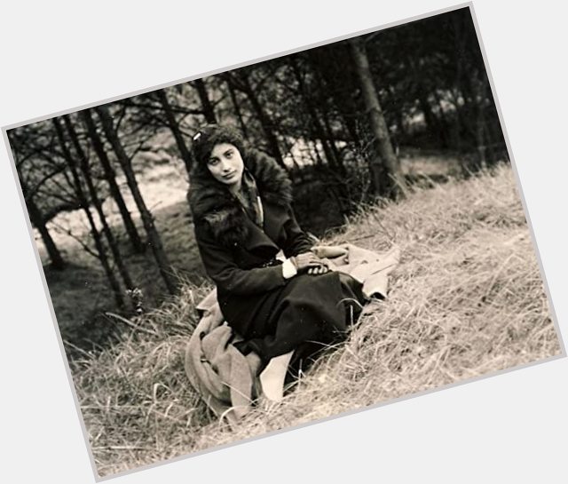 Noor Inayat Khan body 3.jpg