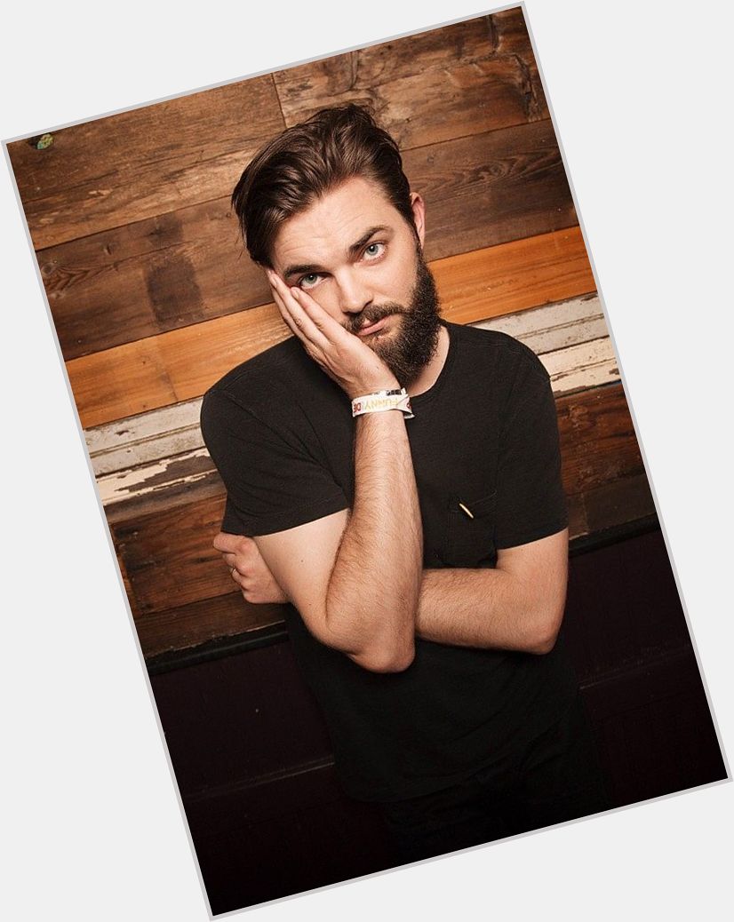 <a href="/hot-men/nick-thune/is-he-married-funny-knocked-tall-enough">Nick Thune</a>  