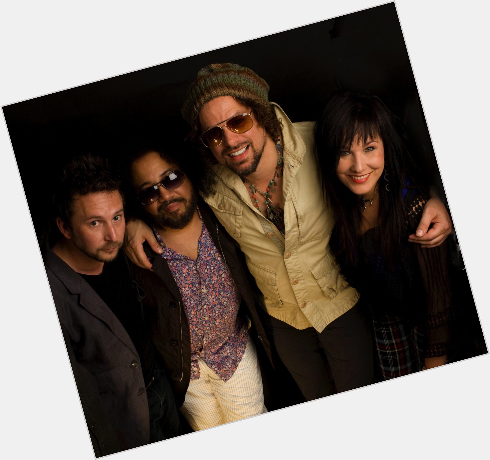 Rusted Root dating 4.jpg