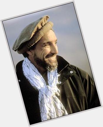 <a href="/hot-men/sediqa-massoud/is-he-bi-2014">Sediqa Massoud</a> Average body,  dark brown hair & hairstyles