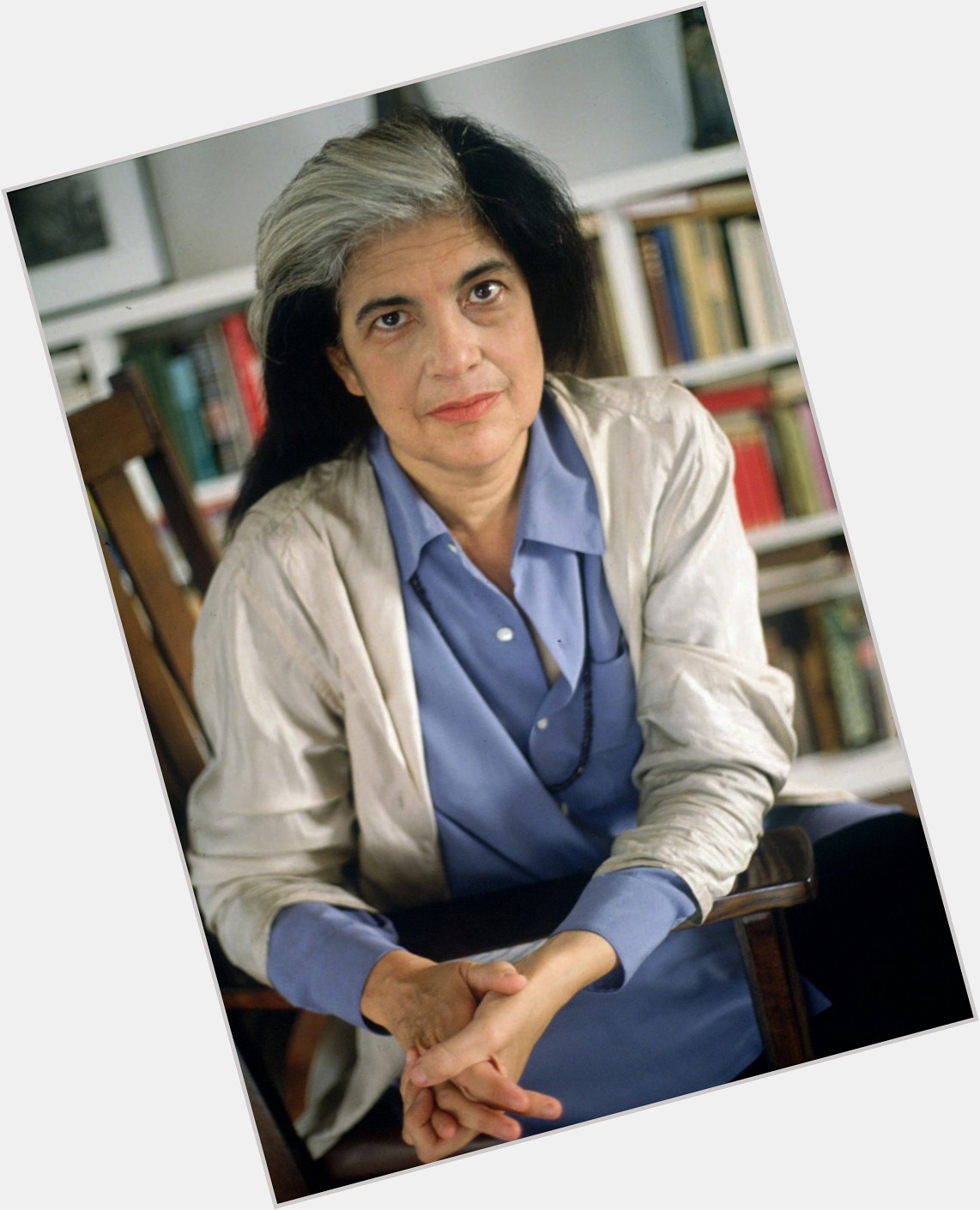 Susan Sontag hairstyle 6