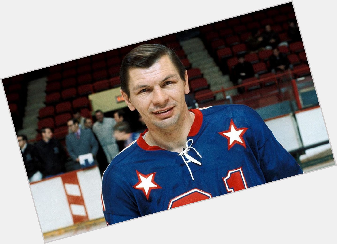 <a href="/hot-men/stan-mikita/is-he-still-alive-donuts-real-waynes-world">Stan Mikita</a> Athletic body,  