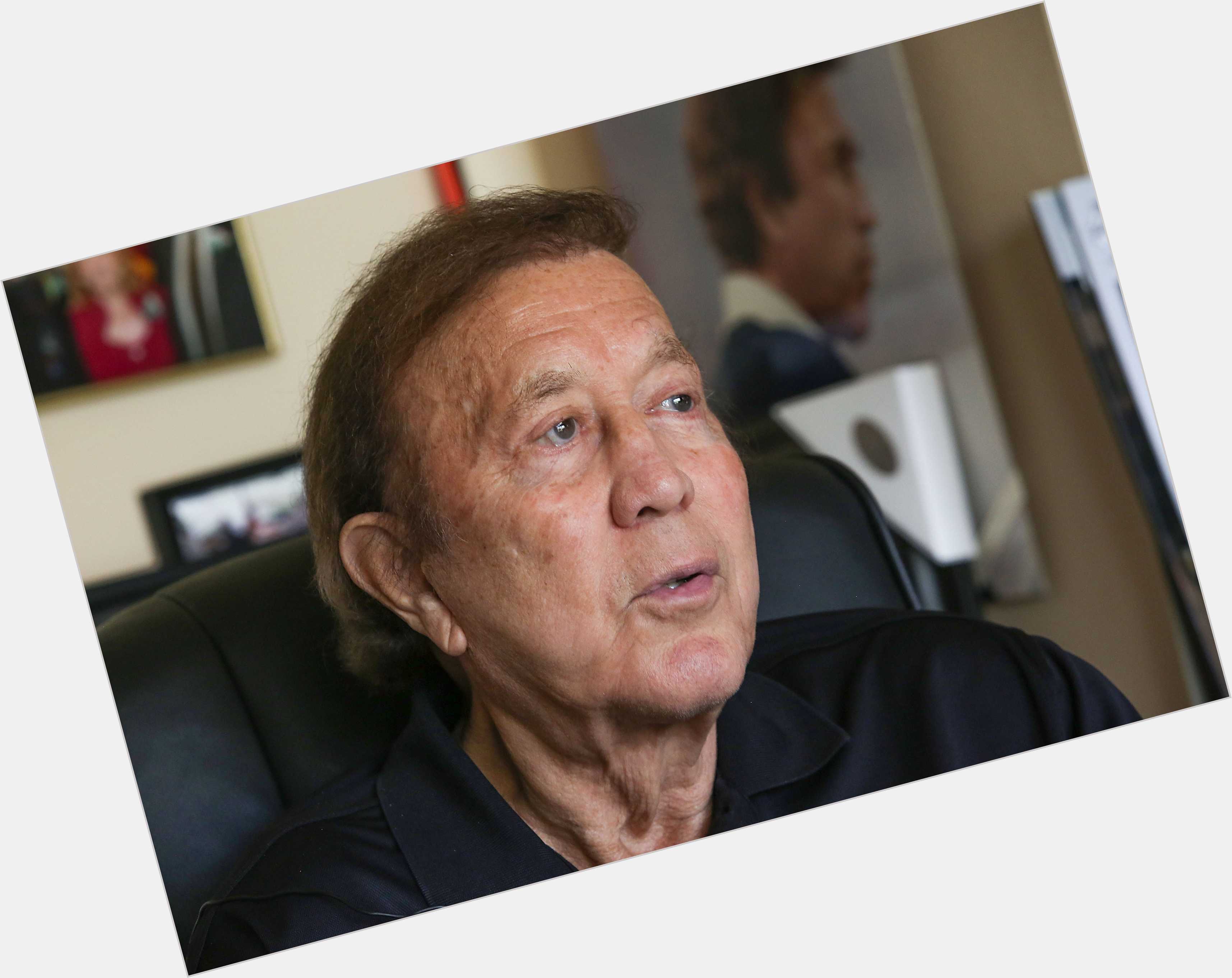 Http://fanpagepress.net/m/T/Tom Flores New Pic 1