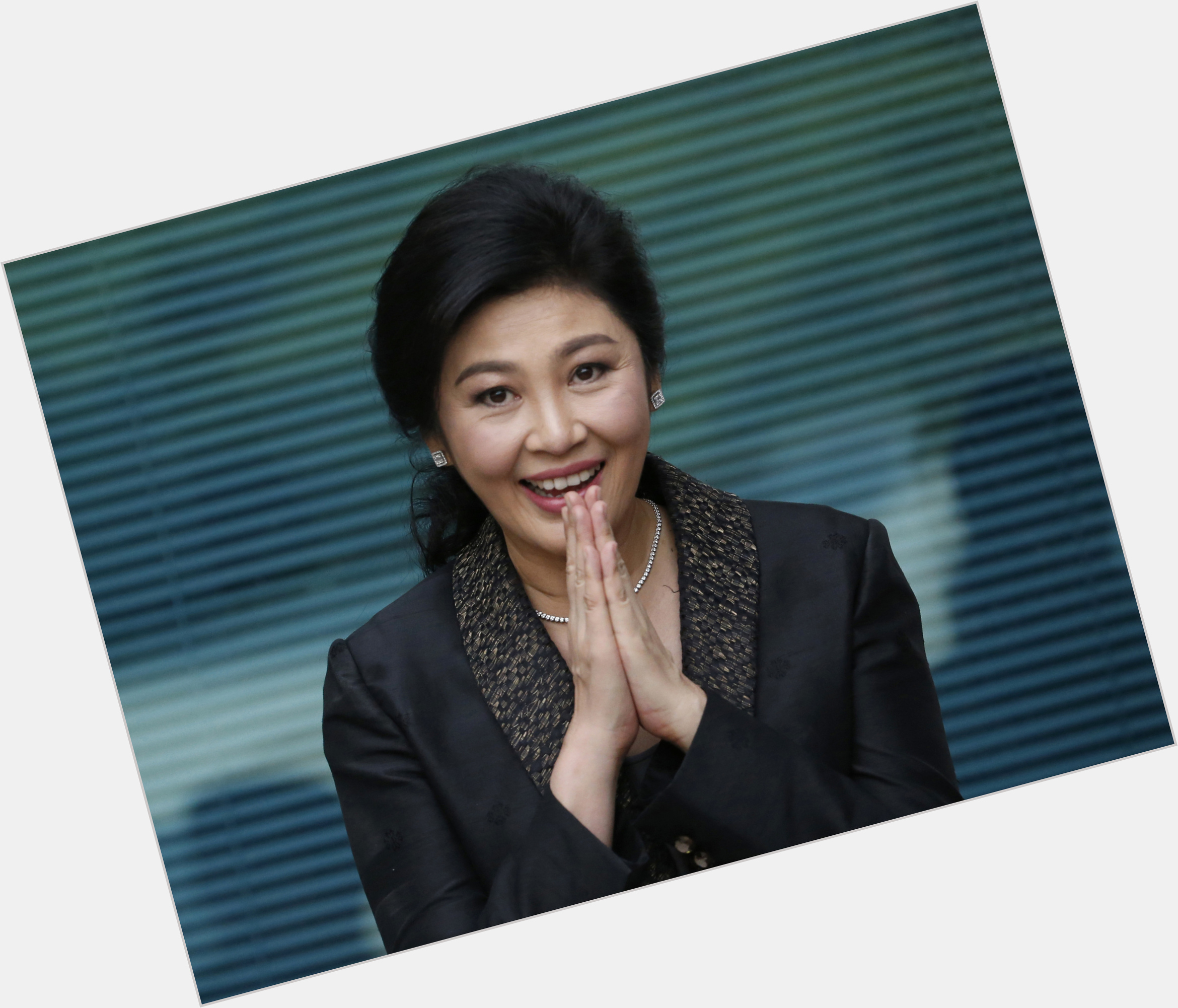 Yingluck Shinawatra sexy 0
