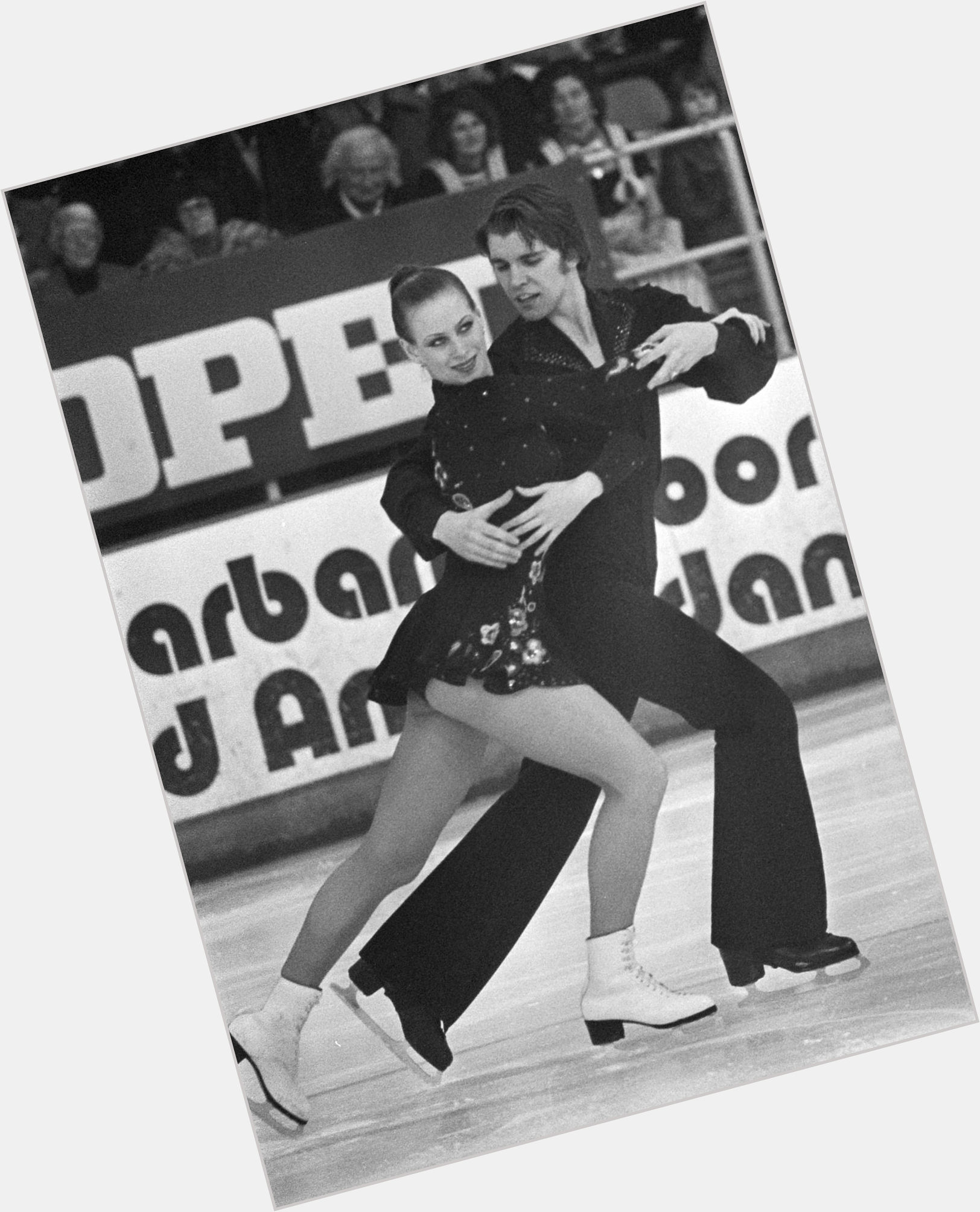 Andrei Minenkov Average body,  dark brown hair & hairstyles