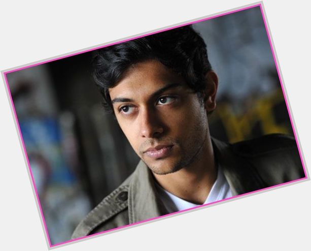 Abhi Sinha Average body,  dark brown hair & hairstyles