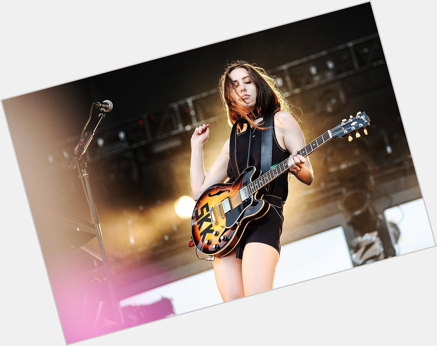 Alana Mychal Haim sexy 1