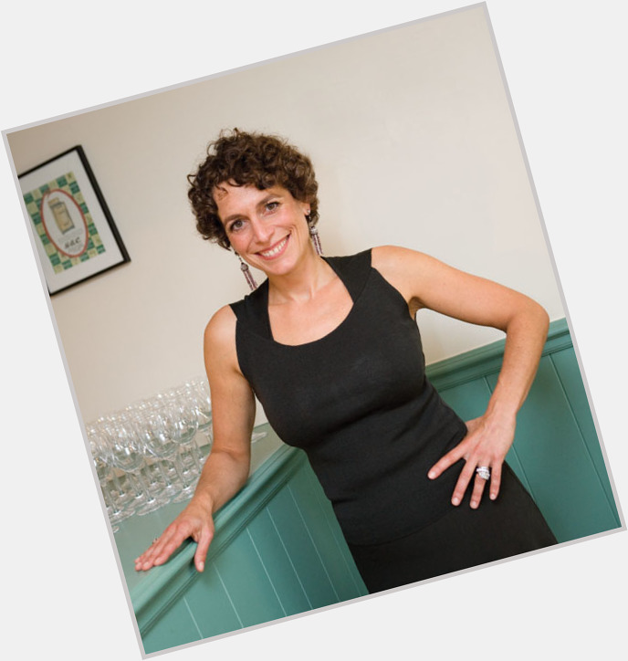 Alex Polizzi hairstyle 9