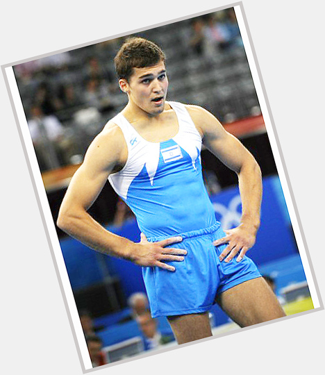 Alexander Shatilov Athletic body,  light brown hair & hairstyles