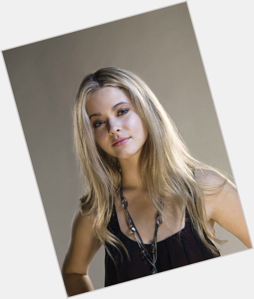 Alison Dilaurentis Slim body,  blonde hair & hairstyles