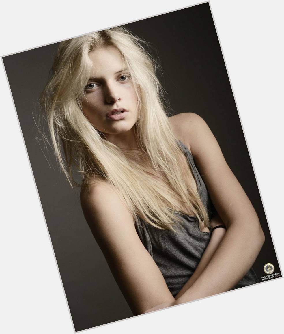 Ally Zetterberg Slim body,  blonde hair & hairstyles