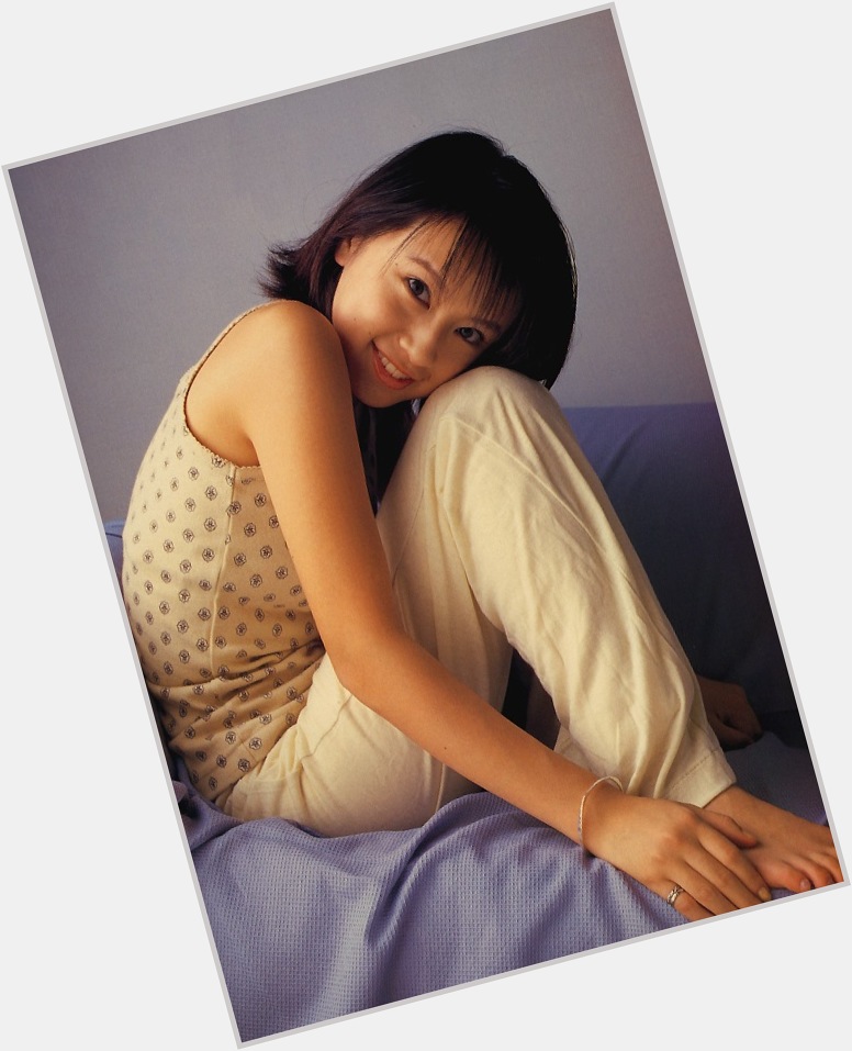 Ami Suzuki picture 5.jpg