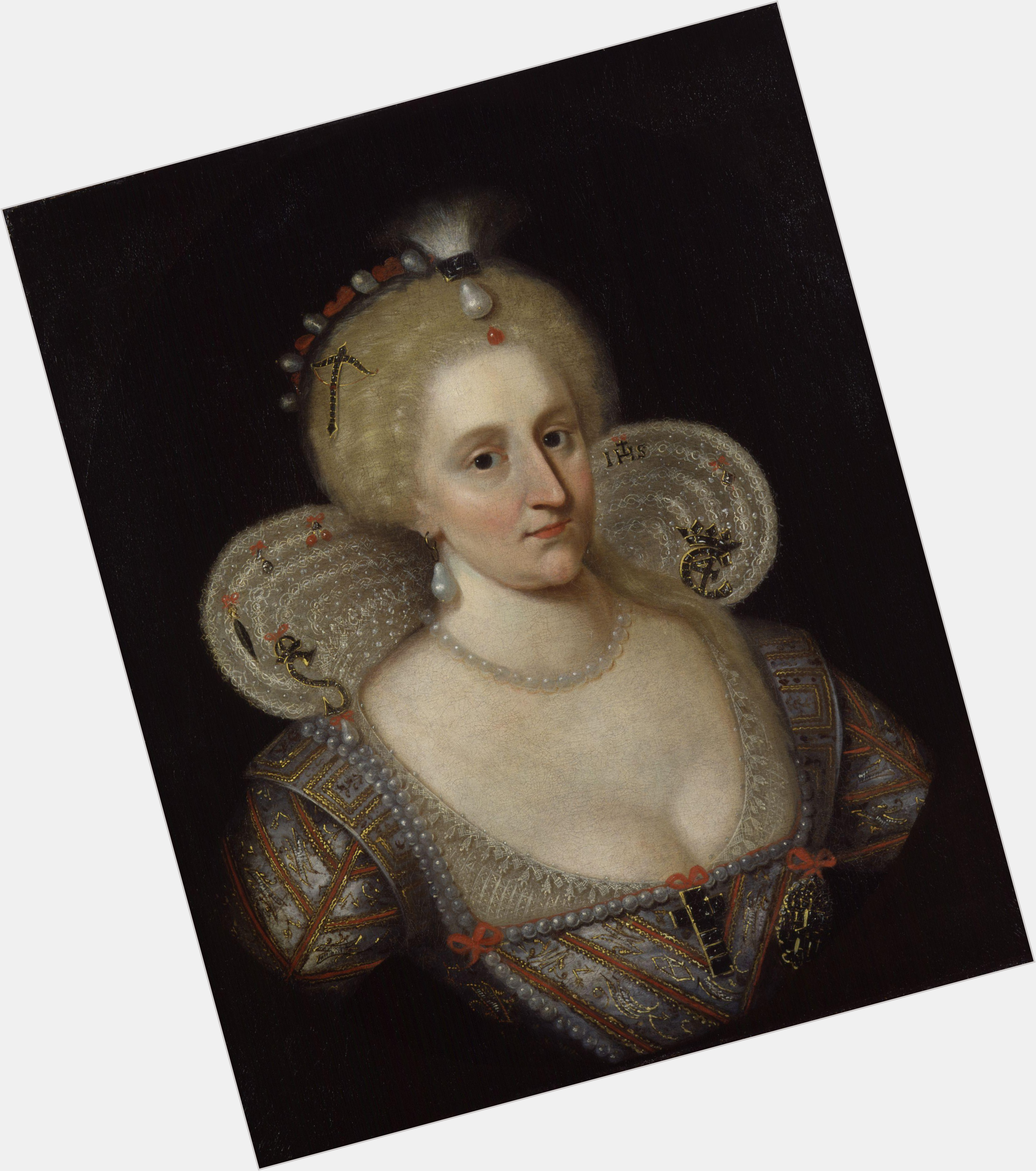 Anne Of Denmark Average body,  blonde hair & hairstyles