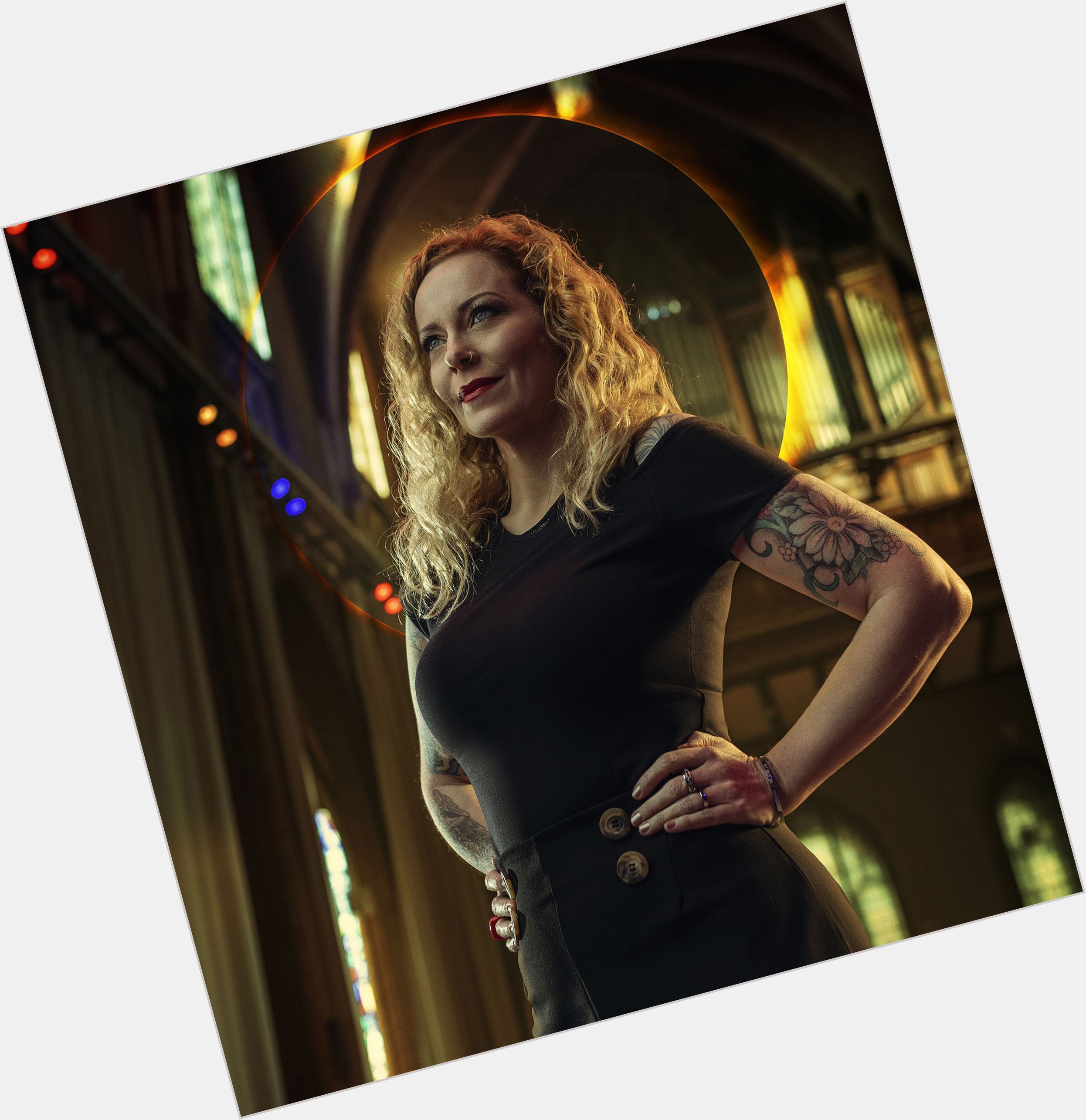 Anneke Van Giersbergen new pic 1