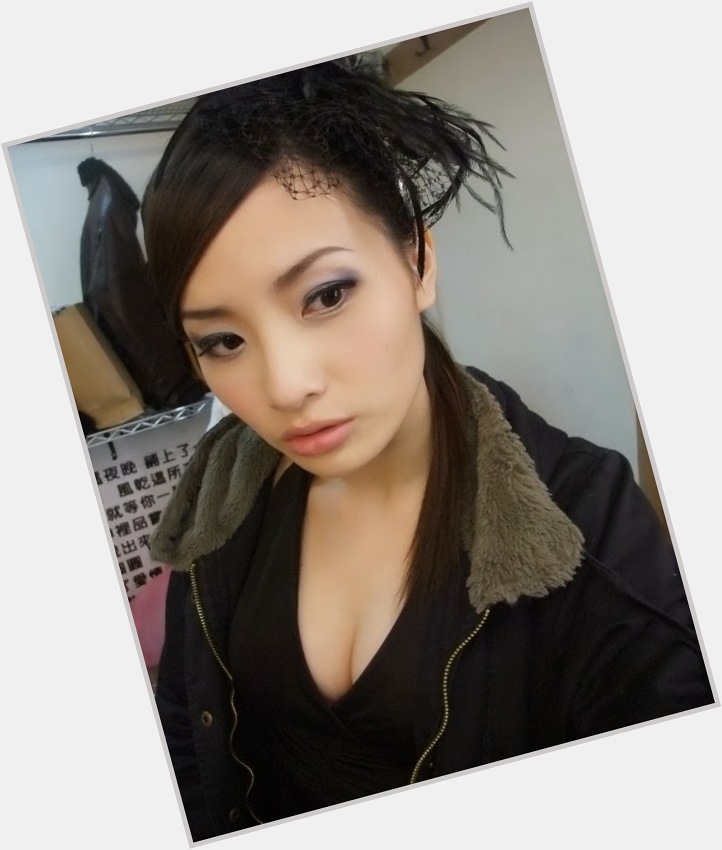 Annie Lin dating 2