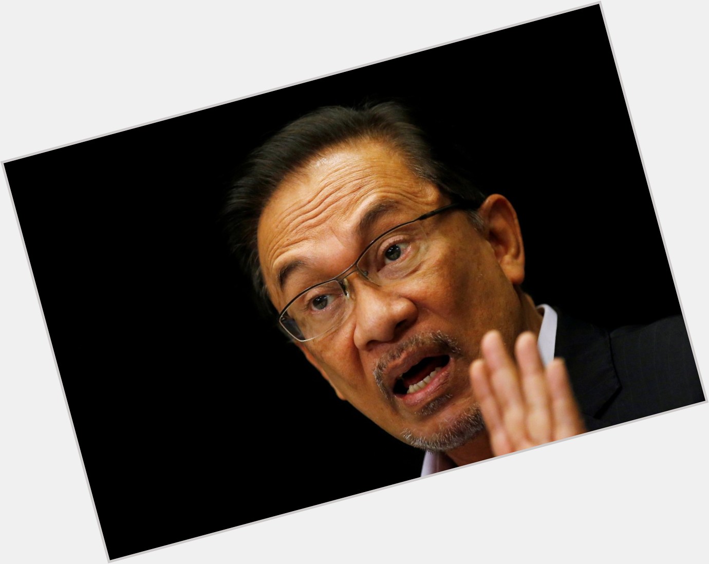 Anwar Ibrahim new pic 1