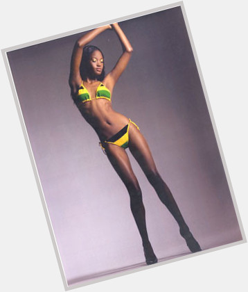 Ariane Coleman Slim body,  black hair & hairstyles