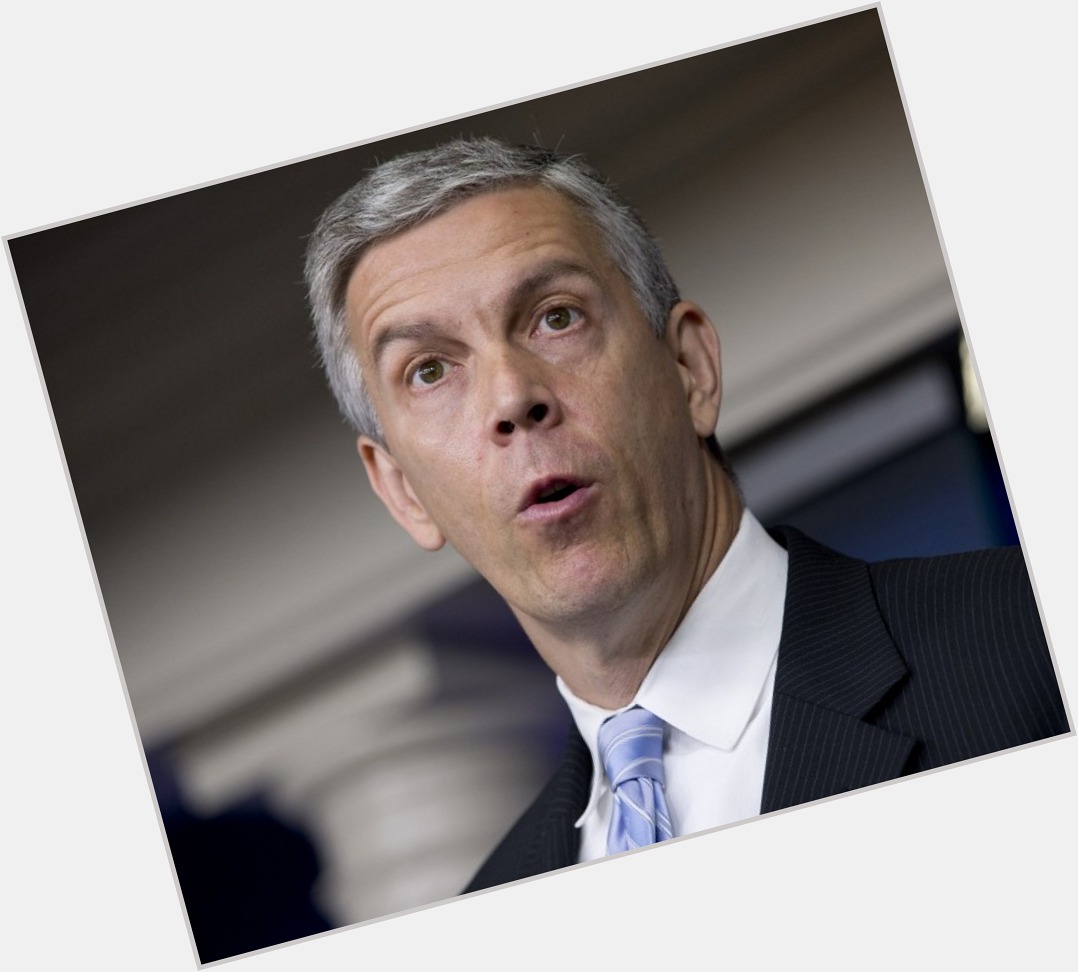 Arne Duncan full body 3