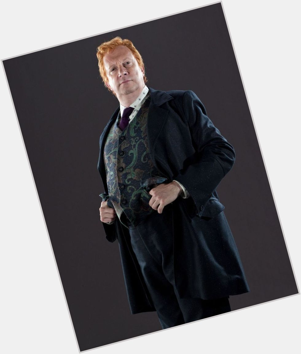 Arthur Weasley Average body,  red hair & hairstyles