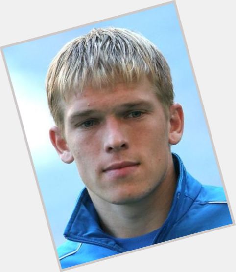 Artjoms Rudnevs Athletic body,  blonde hair & hairstyles