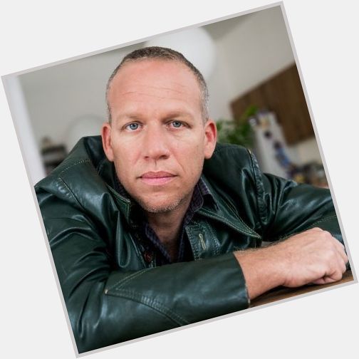Avishai Cohen dating 2