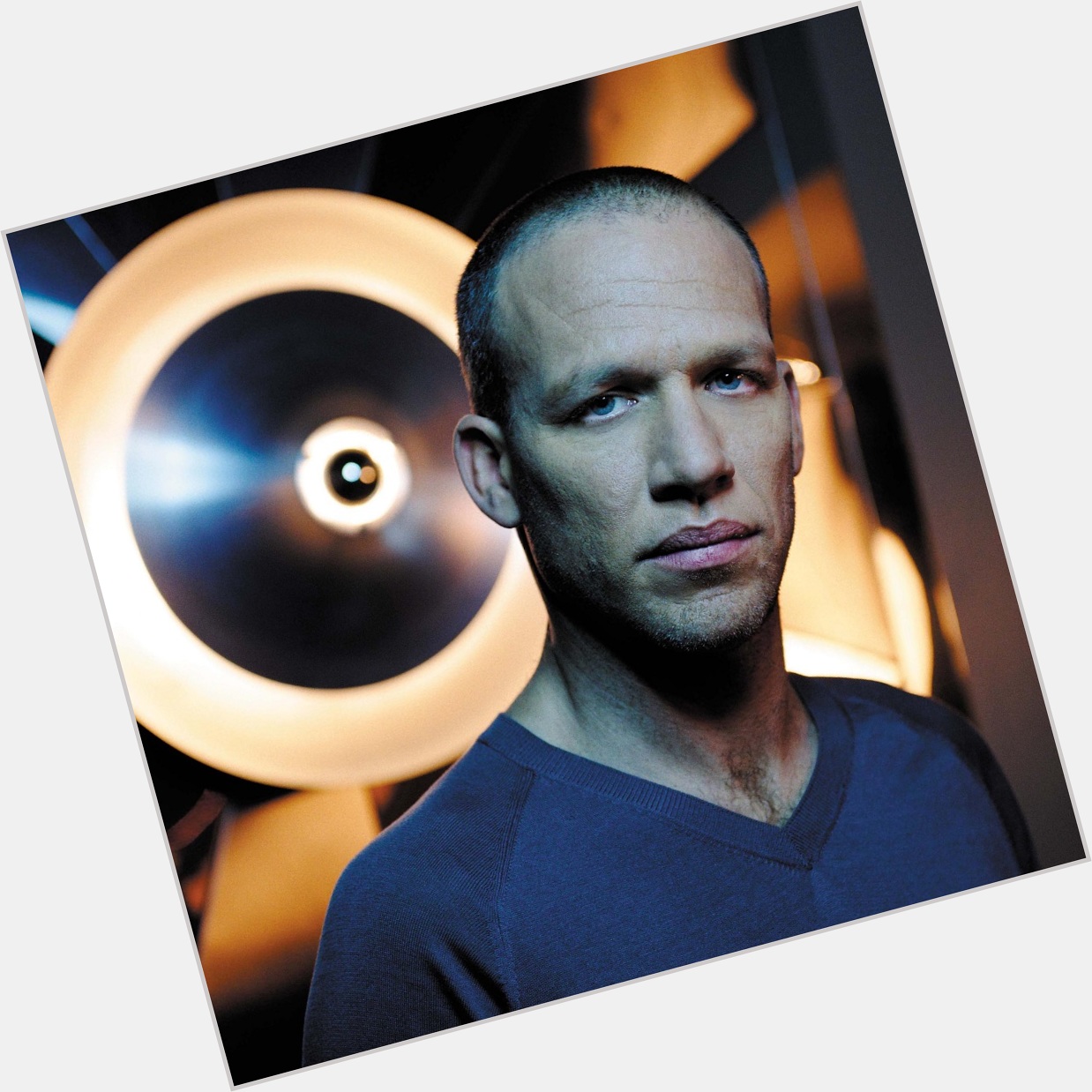 Avishai Cohen picture 1